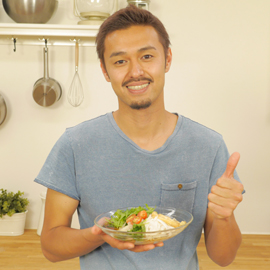 “テラハ”で一躍有名人の今井洋介さん、実は料理上手だったって知ってました？