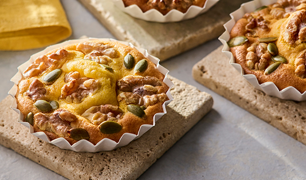 かぼちゃとナッツのマドレーヌ