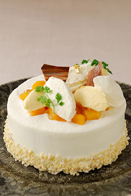 ガトー・パッション・マングー ～パッションフルーツとマンゴーのケーキ～