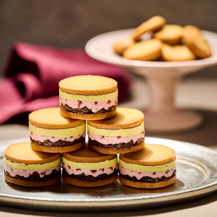 2種のバタークリームサンドクッキー