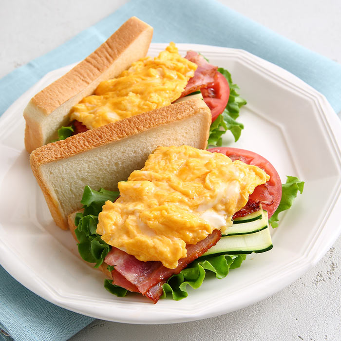 BLTエッグサンド
