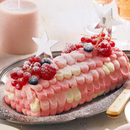 グラデーションピンクのクリスマスケーキ