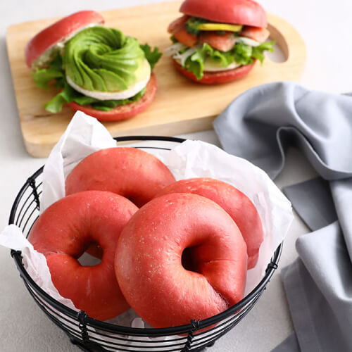 ベーグル風ビーツブレッド