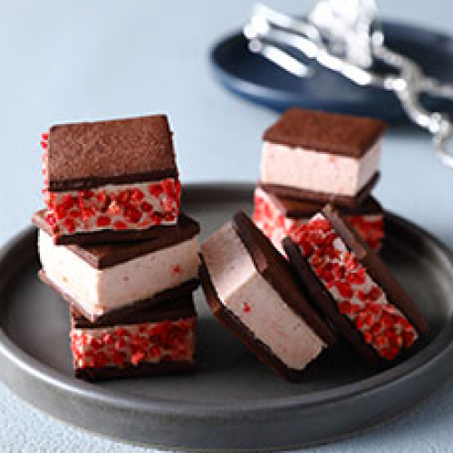 いちごのバターサンド