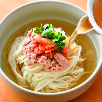 ツナとキムチの中華風そうめん
