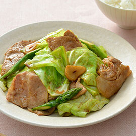 キャベツと豚肉のしぼ生炒め
