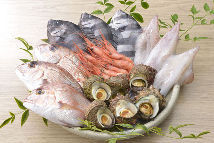 新鮮な魚介類