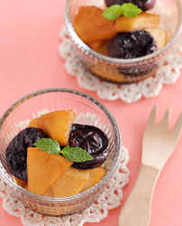 りんごとプルーンの紅茶煮