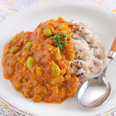 枝豆とトマトのカレー